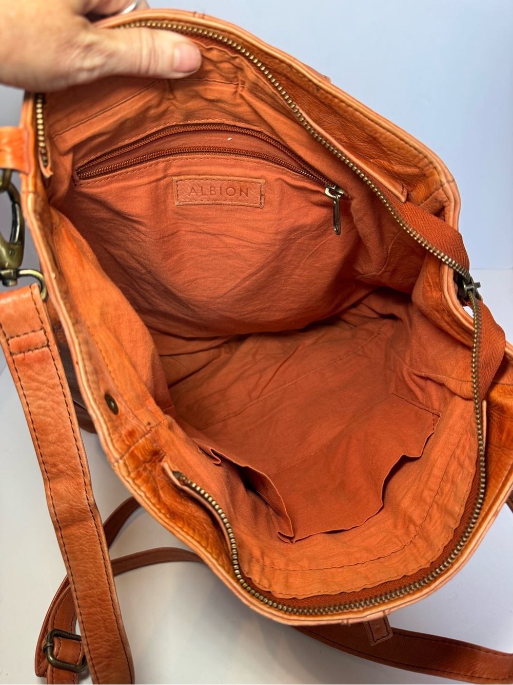 Albion Fit Full-Grain Leather Compass Satchel Backpack/ Crossbody  Burnt Orange - Picture 6 of 11